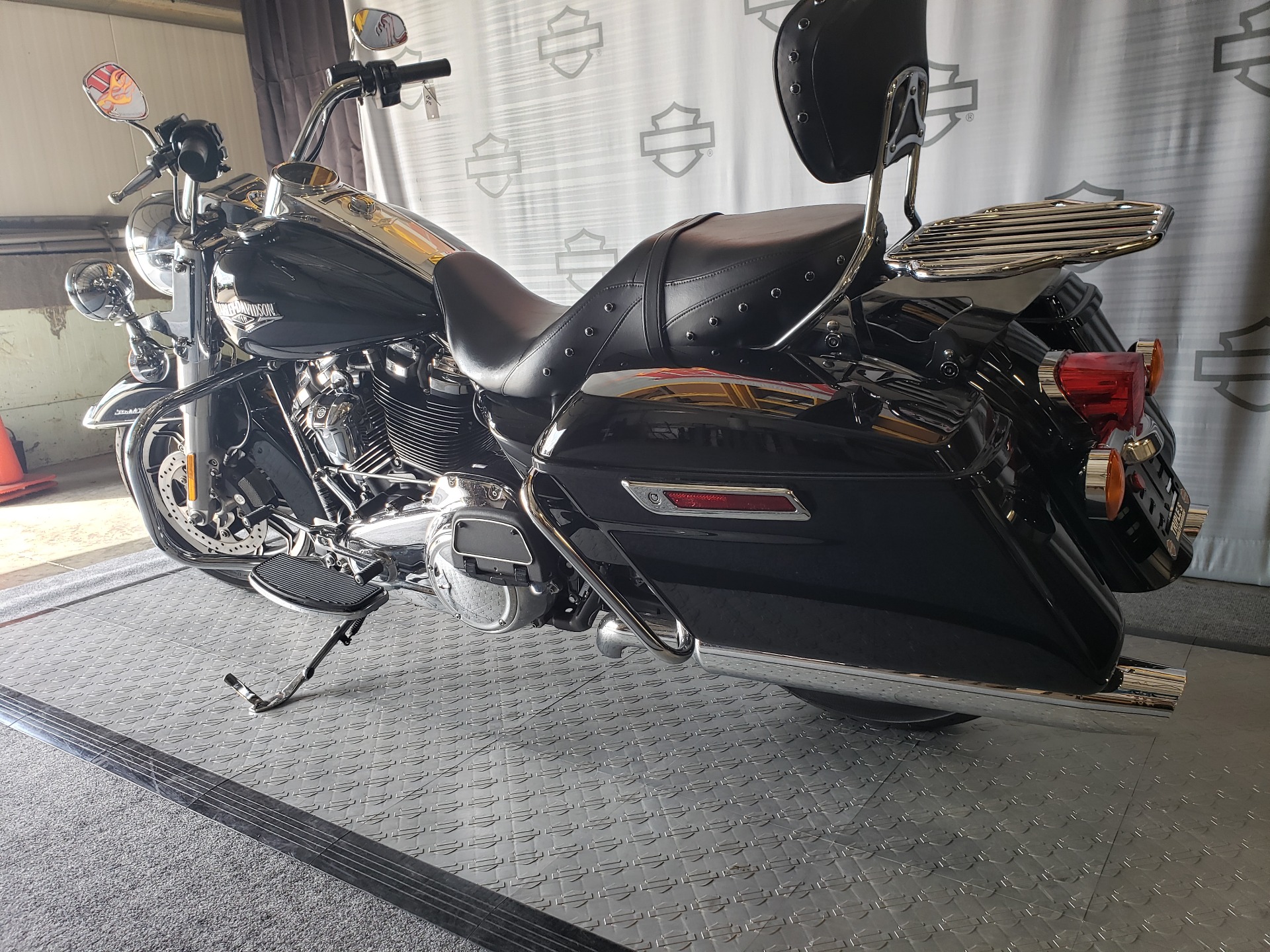 2019 Harley-Davidson Road King® in Morgantown, West Virginia - Photo 9