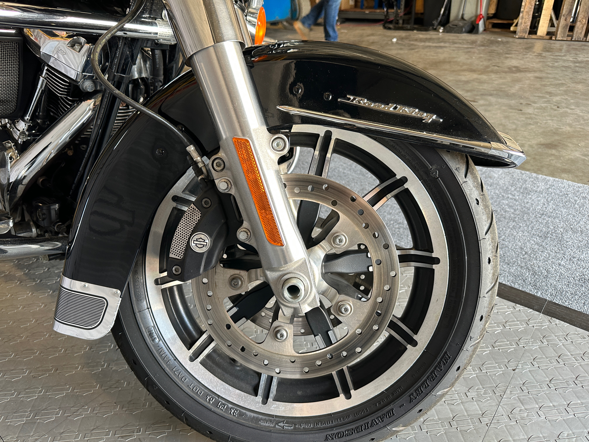 2019 Harley-Davidson Road King® in Morgantown, West Virginia - Photo 16
