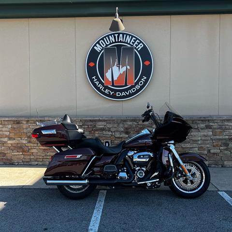 2018 Harley-Davidson Road Glide® Ultra in Morgantown, West Virginia - Photo 1
