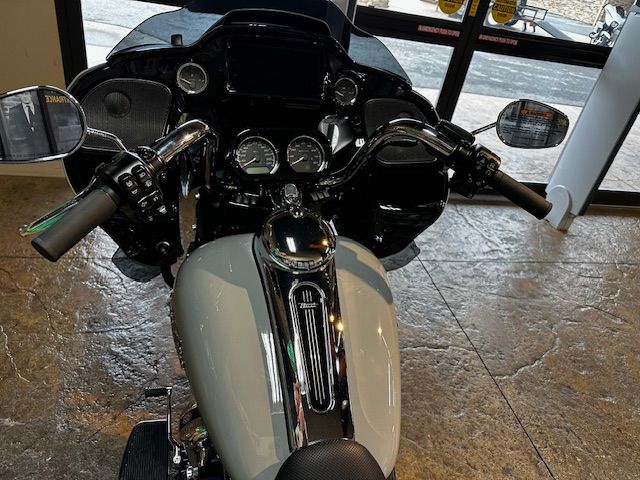 2024 Harley-Davidson Road Glide® 3 in Morgantown, West Virginia - Photo 13