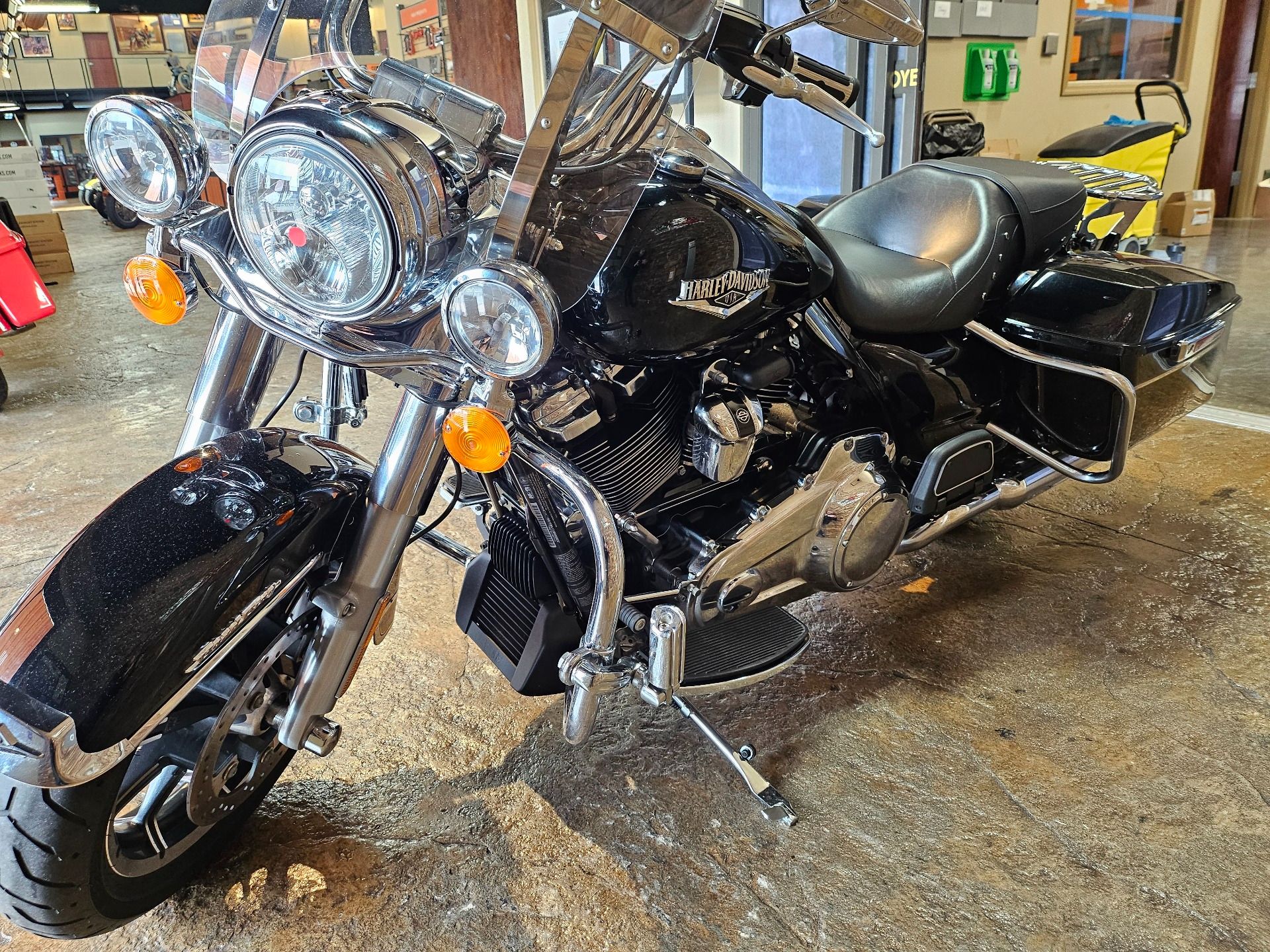 2018 Harley-Davidson Road King® in Morgantown, West Virginia - Photo 13