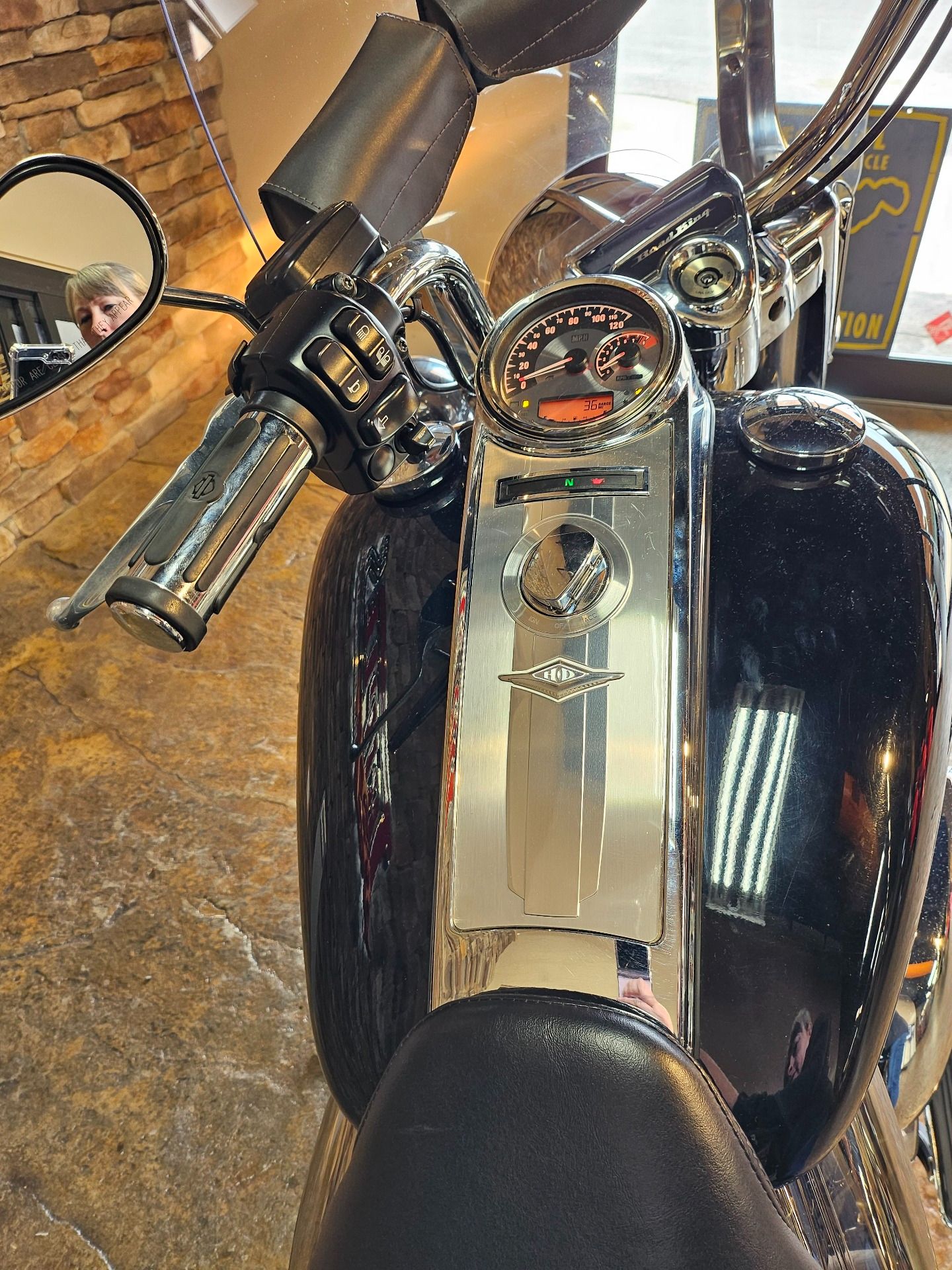 2018 Harley-Davidson Road King® in Morgantown, West Virginia - Photo 17