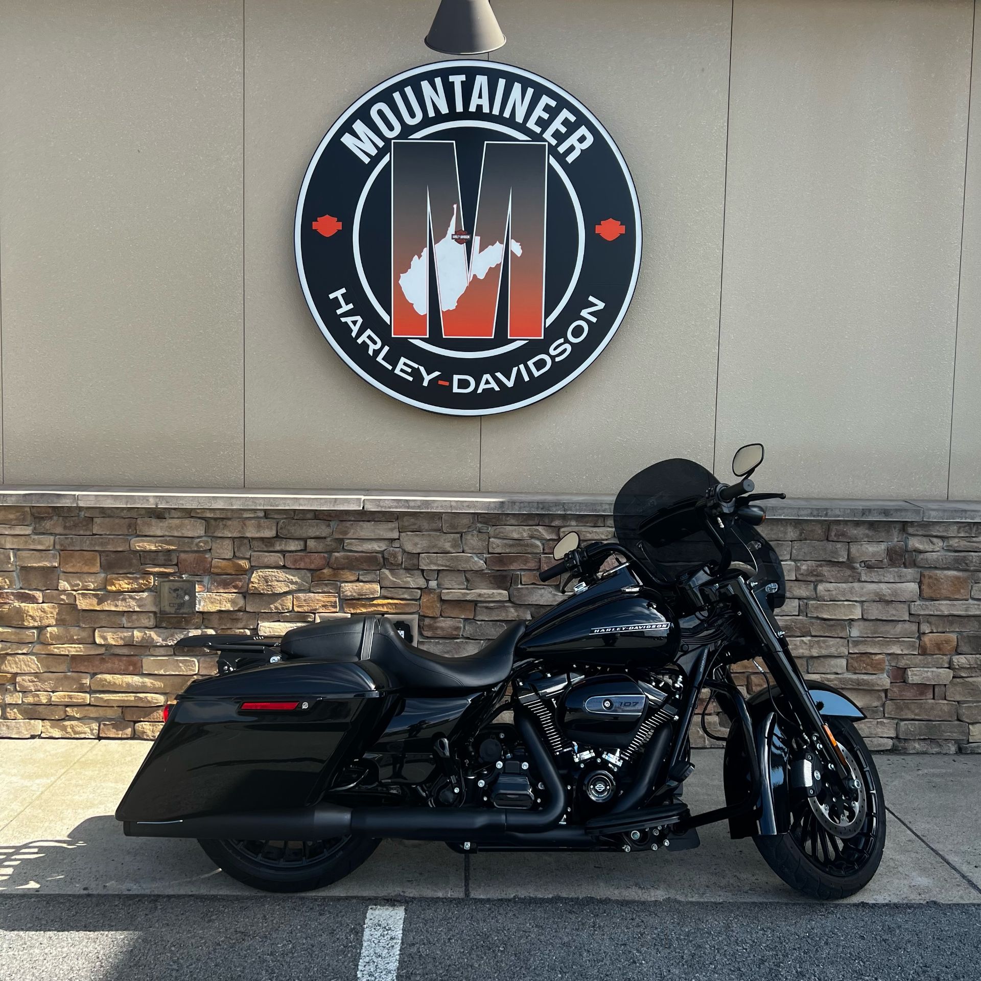 2018 Harley-Davidson Road King® Special in Morgantown, West Virginia - Photo 19