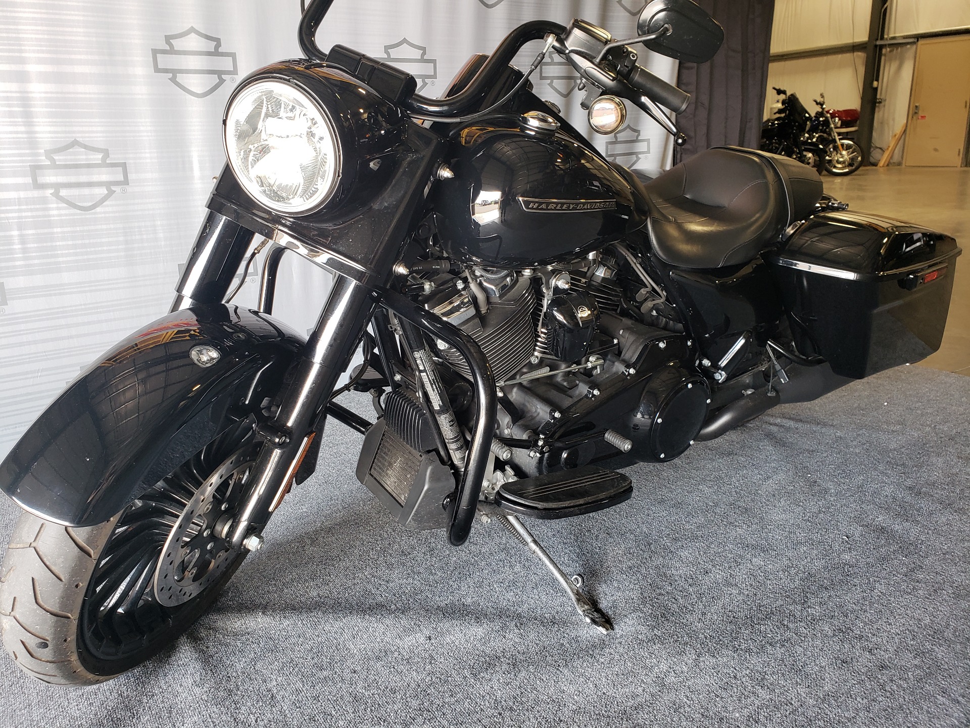 2018 Harley-Davidson Road King® Special in Morgantown, West Virginia - Photo 13