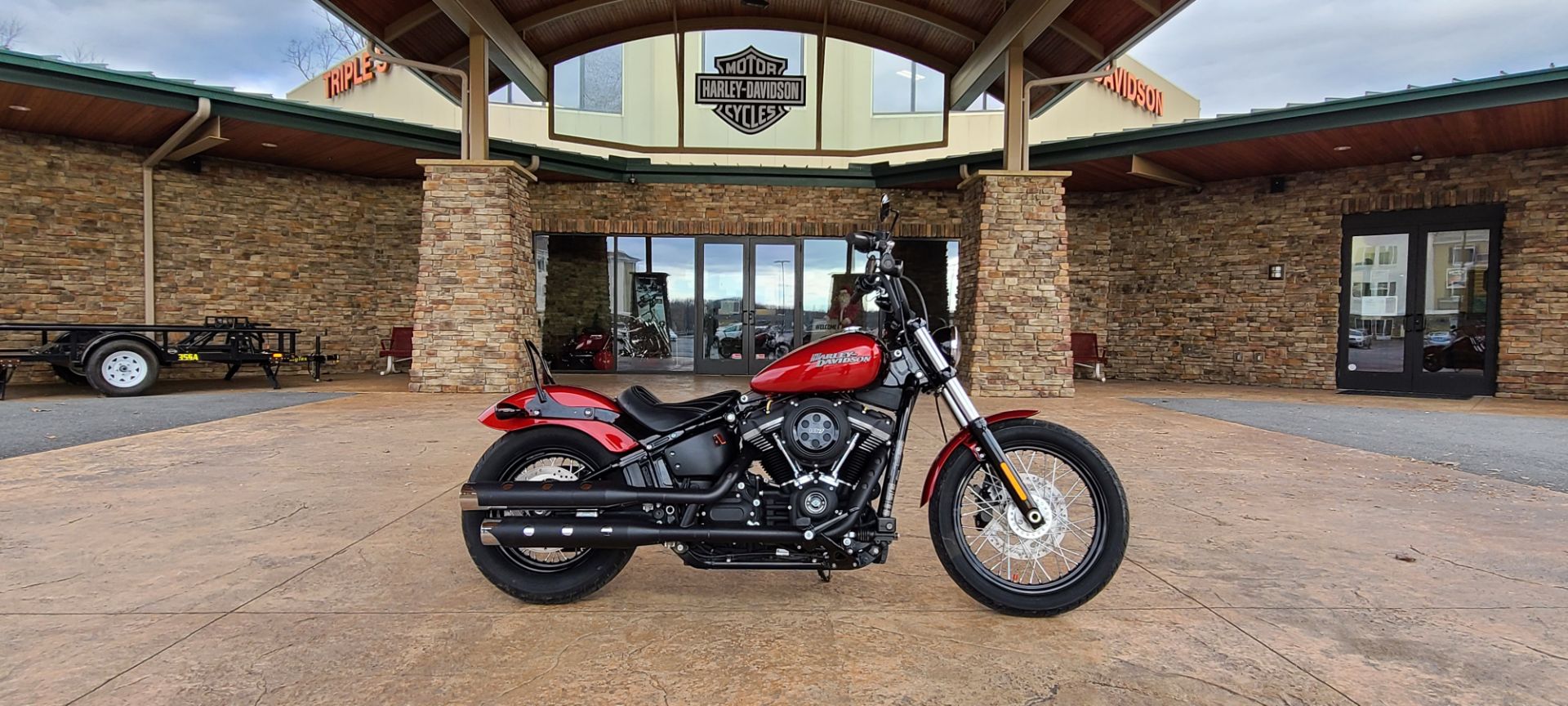 2018 Harley-Davidson Street Bob® 107 in Morgantown, West Virginia - Photo 1