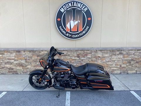 2022 Harley-Davidson Street Glide® Special in Morgantown, West Virginia - Photo 3