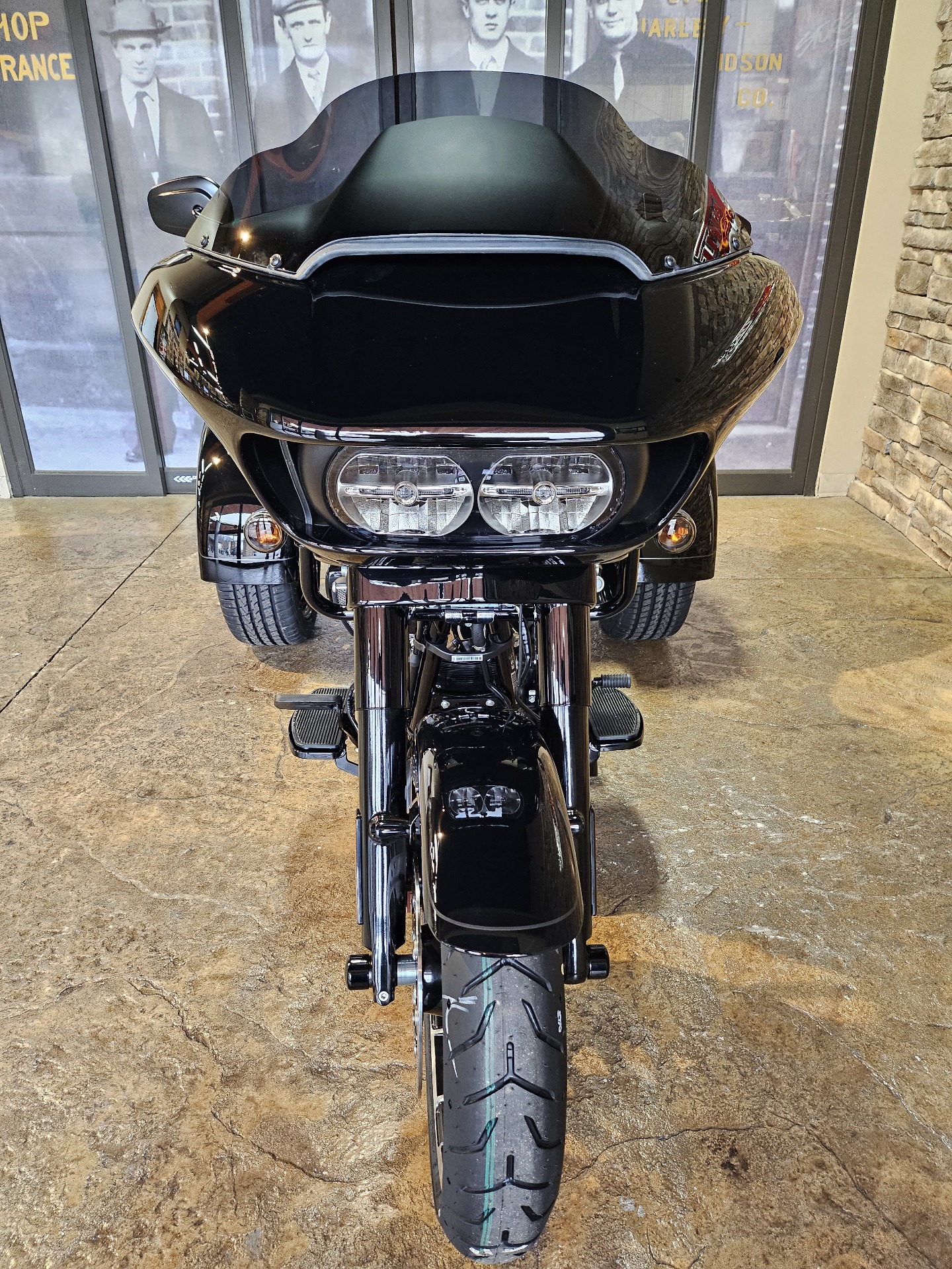 2024 Harley-Davidson ROAD GLIDE 3 in Morgantown, West Virginia - Photo 13