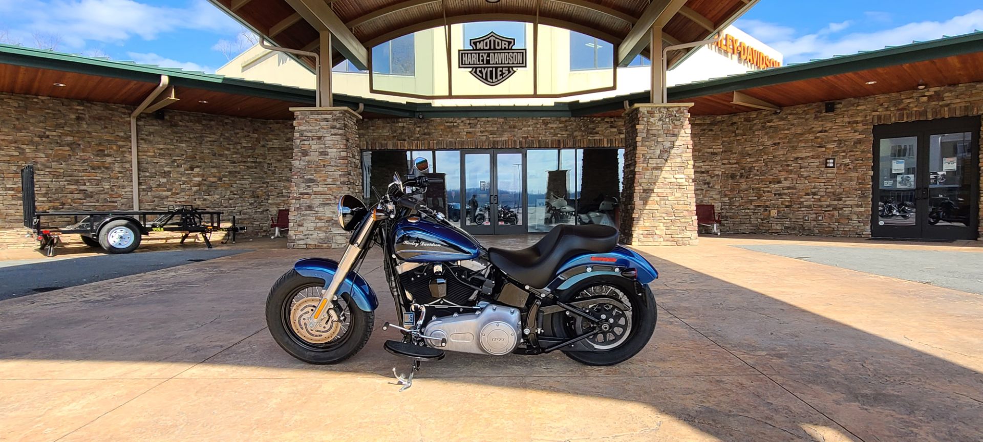 2014 Harley-Davidson Softail Slim® in Morgantown, West Virginia - Photo 2