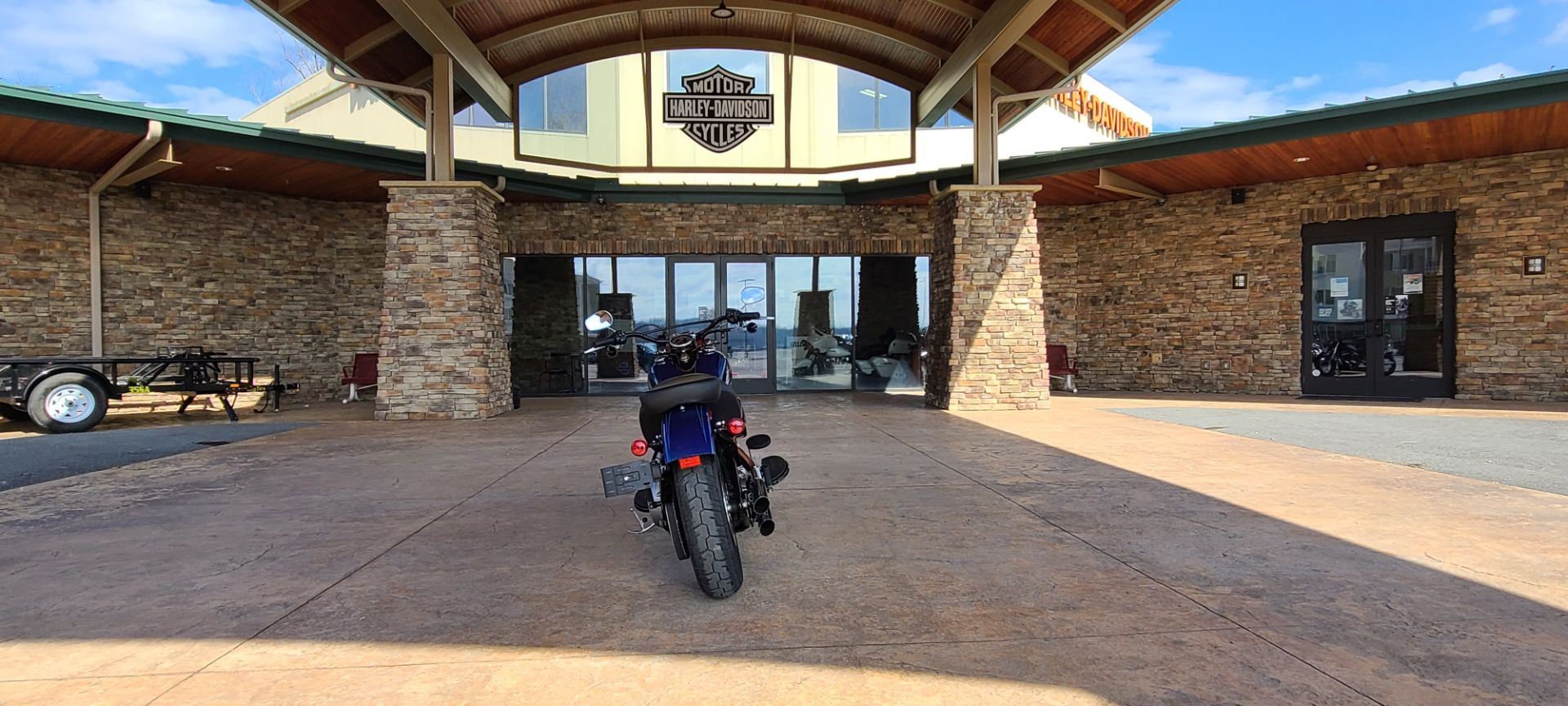 2014 Harley-Davidson Softail Slim® in Morgantown, West Virginia - Photo 4