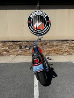 2005 Harley-Davidson VRSCSE Screamin’ Eagle® V-Rod® in Morgantown, West Virginia - Photo 4