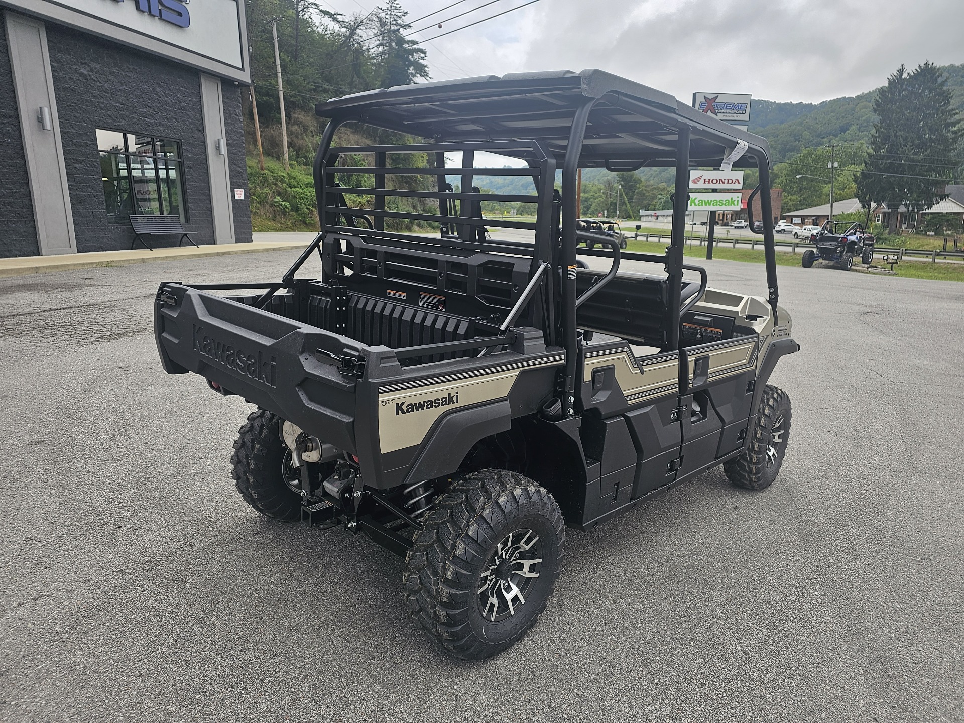 2024 Kawasaki Mule PRO-FXT 1000 LE Ranch Edition in Pikeville, Kentucky - Photo 3