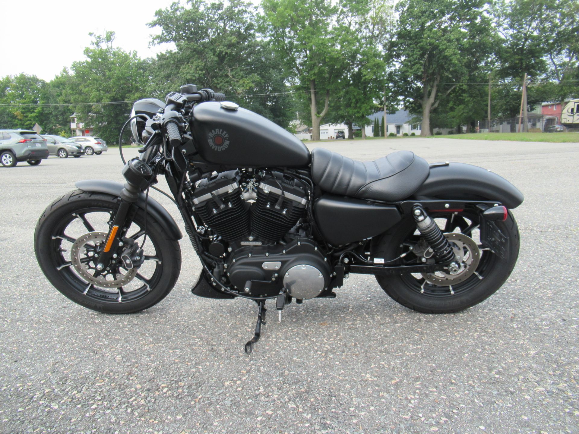 2019 Harley-Davidson Iron 883™ in Springfield, Massachusetts - Photo 5