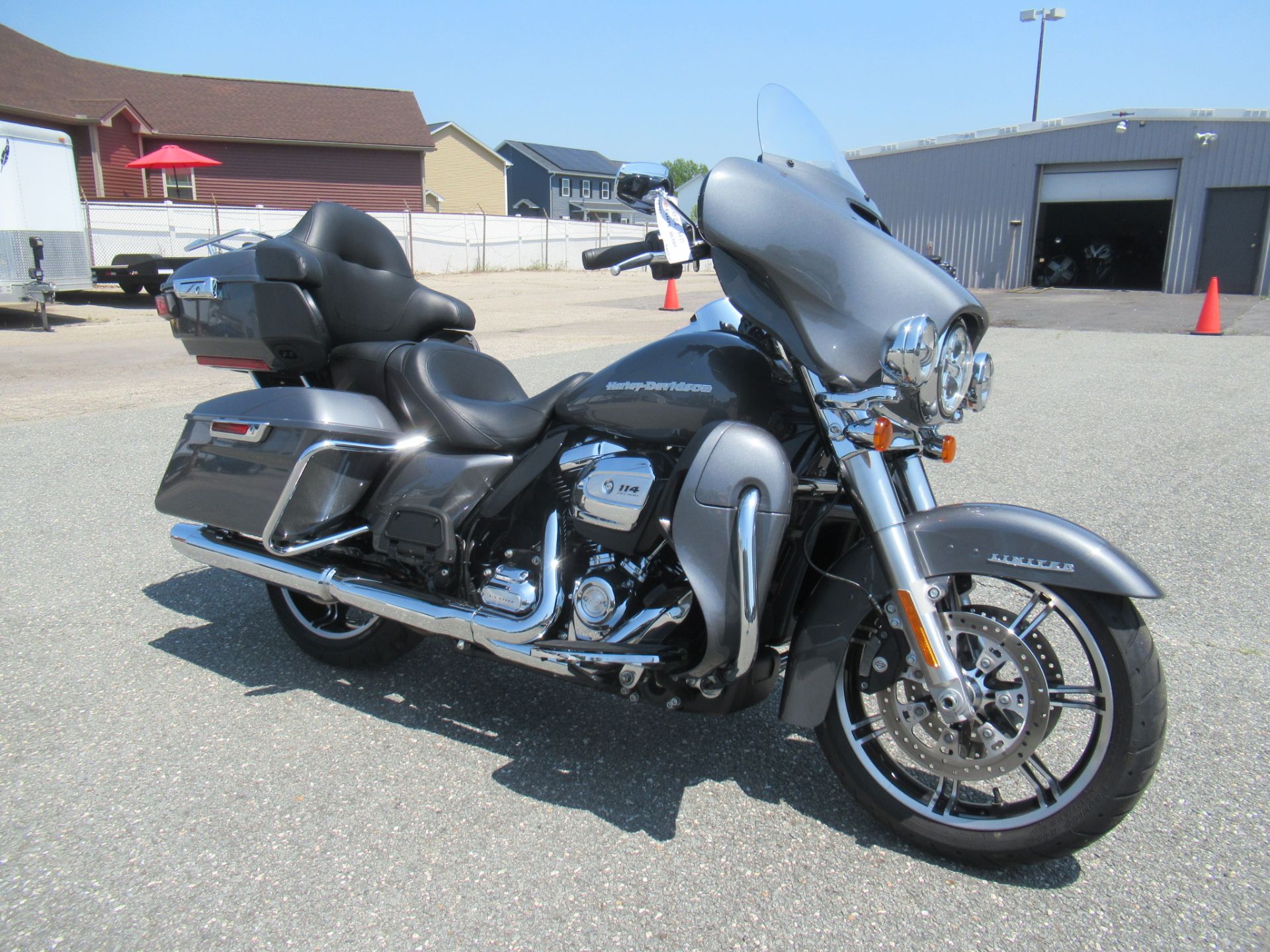 2022 Harley-Davidson Ultra Limited in Springfield, Massachusetts - Photo 2