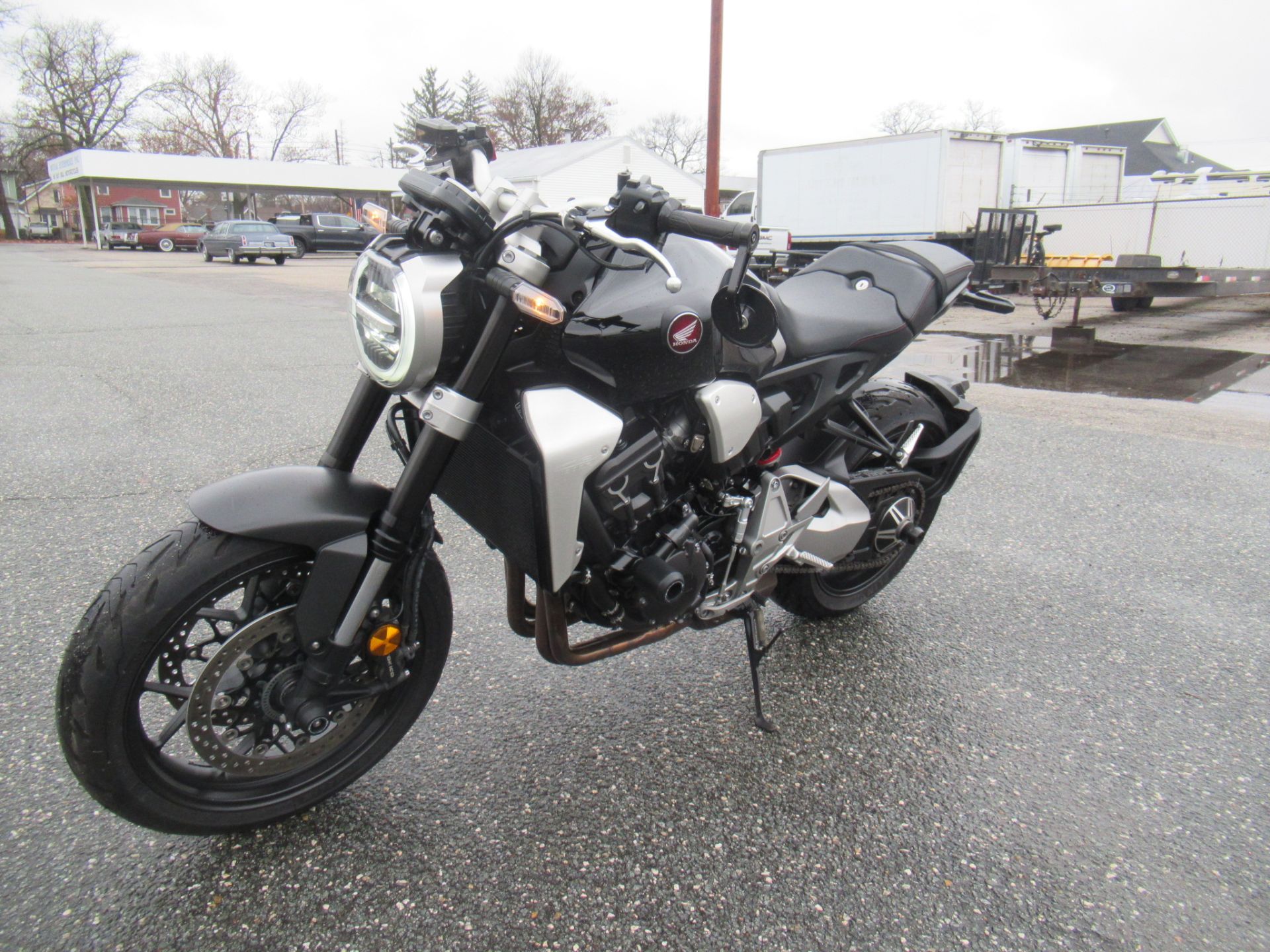 2018 Honda CB1000R in Springfield, Massachusetts - Photo 6