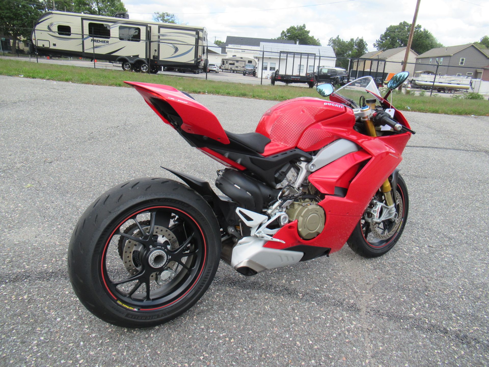 2018 Ducati Panigale V4 S in Springfield, Massachusetts - Photo 3