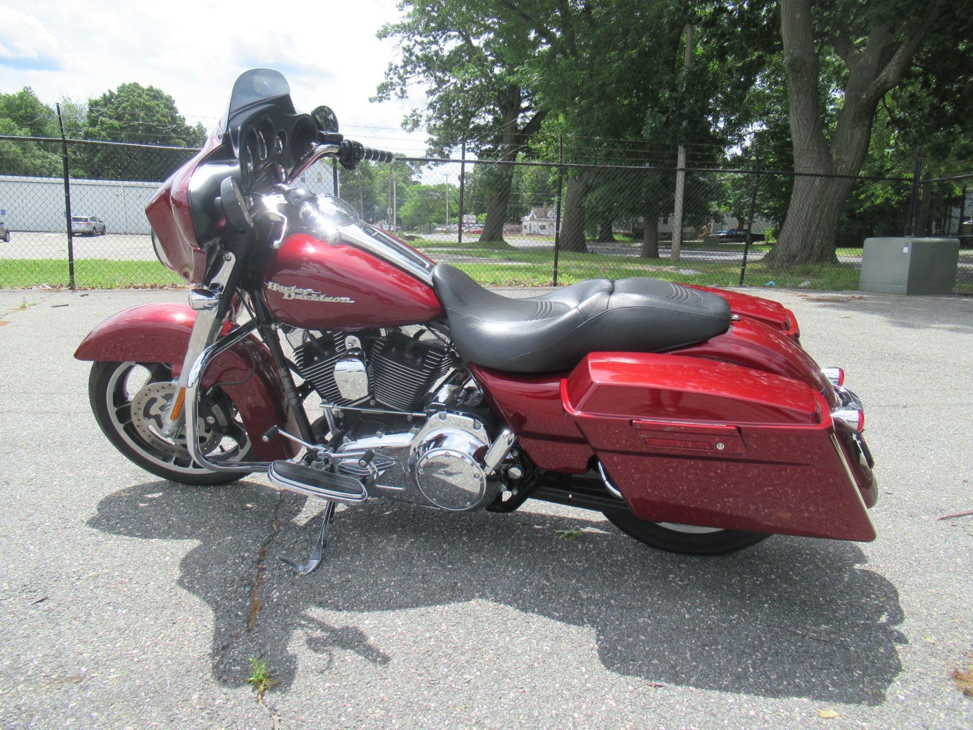 2010 Harley-Davidson Street Glide® in Springfield, Massachusetts - Photo 6