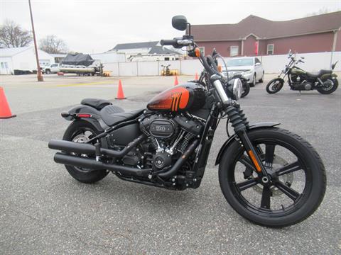 2023 Harley-Davidson Street Bob® 114 in Springfield, Massachusetts - Photo 2