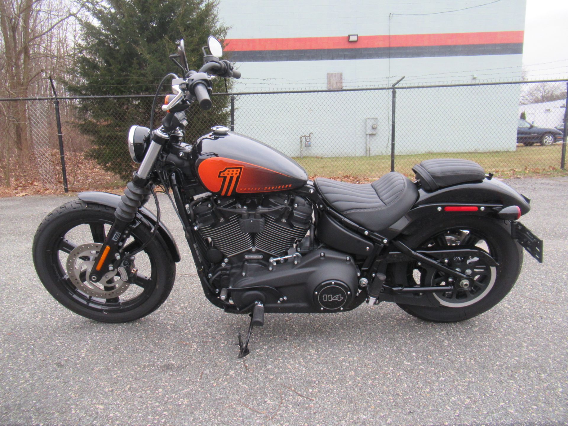 2023 Harley-Davidson Street Bob® 114 in Springfield, Massachusetts - Photo 5