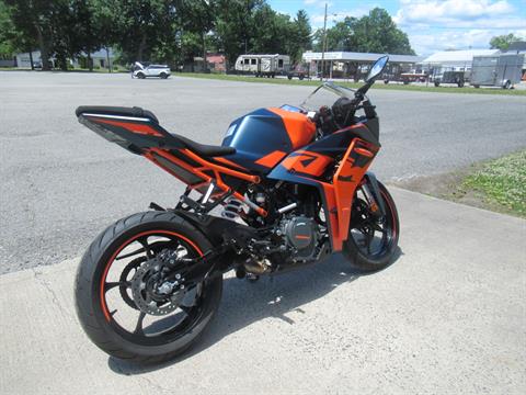 2022 KTM RC 390 in Springfield, Massachusetts - Photo 2