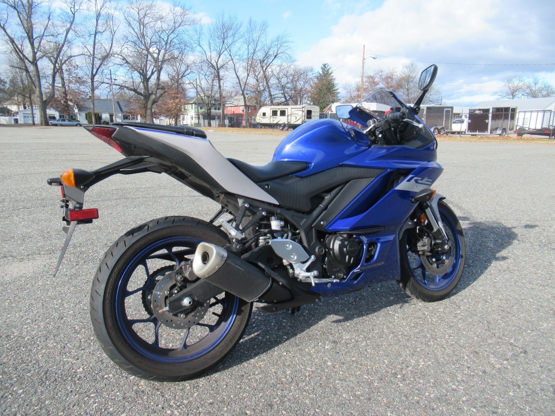 2021 Yamaha YZF-R3 ABS in Springfield, Massachusetts - Photo 2