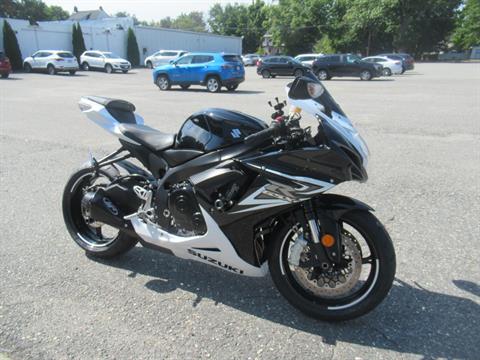 2014 Suzuki GSX-R600™ in Springfield, Massachusetts - Photo 3