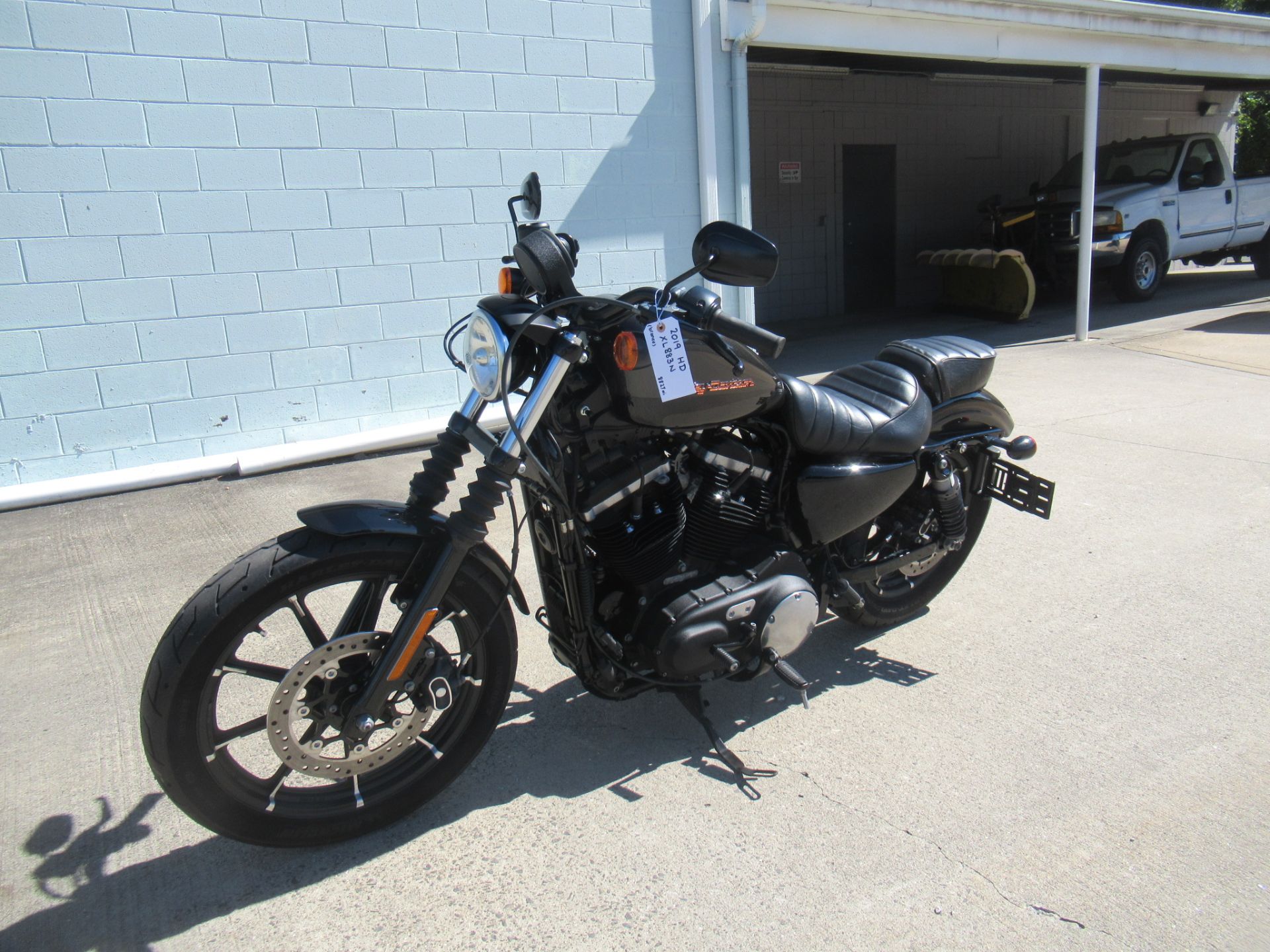 2019 Harley-Davidson Iron 883™ in Springfield, Massachusetts - Photo 8