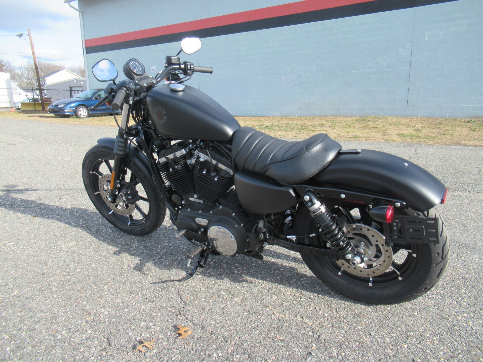 2020 Harley-Davidson Iron 883™ in Springfield, Massachusetts - Photo 5