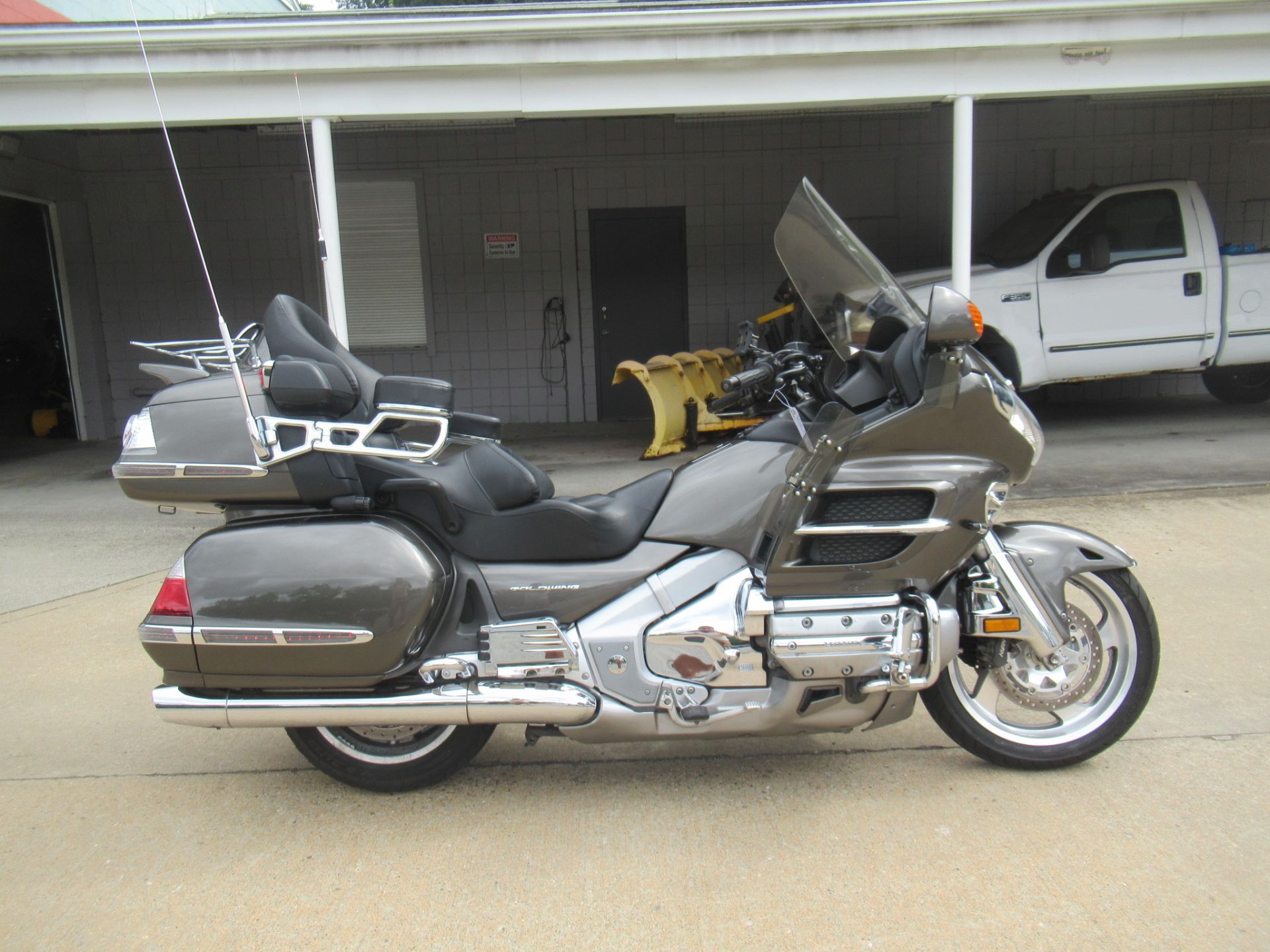 2010 Honda Gold Wing® Audio Comfort Navi XM in Springfield, Massachusetts - Photo 1