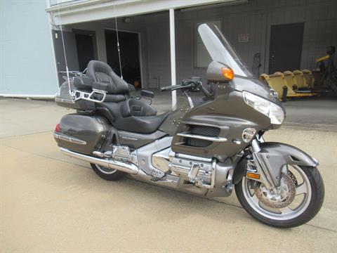 2010 Honda Gold Wing® Audio Comfort Navi XM in Springfield, Massachusetts - Photo 2