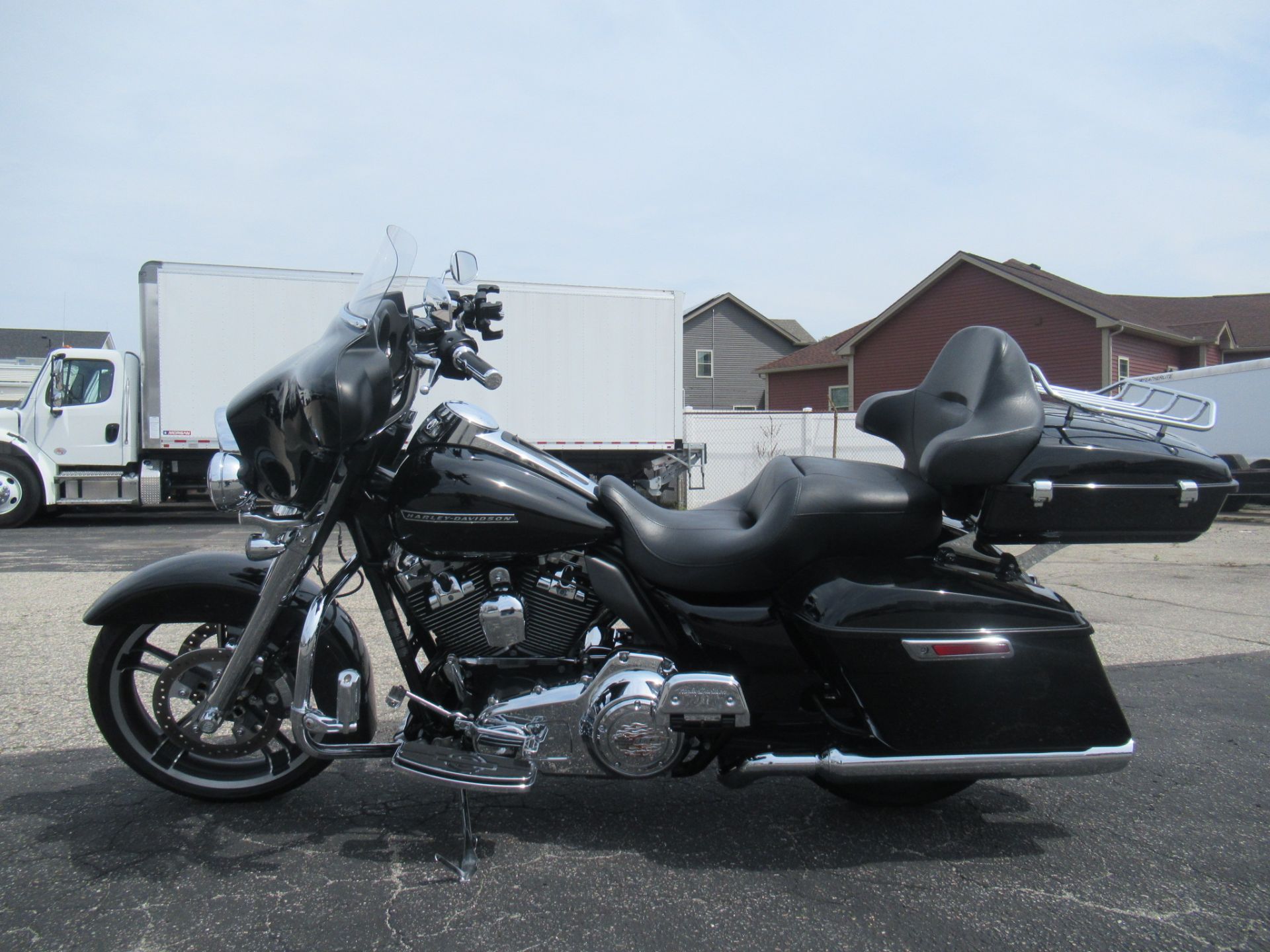 2010 Harley-Davidson Electra Glide® Ultra Limited in Springfield, Massachusetts - Photo 4