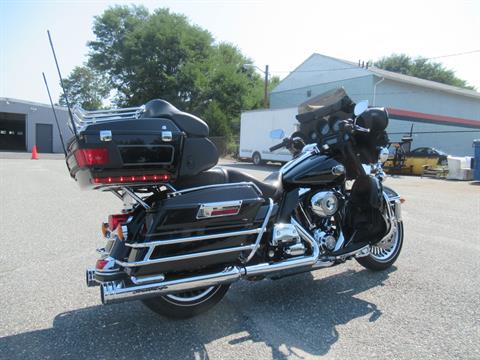 2010 Harley-Davidson Electra Glide® Ultra Limited in Springfield, Massachusetts - Photo 3