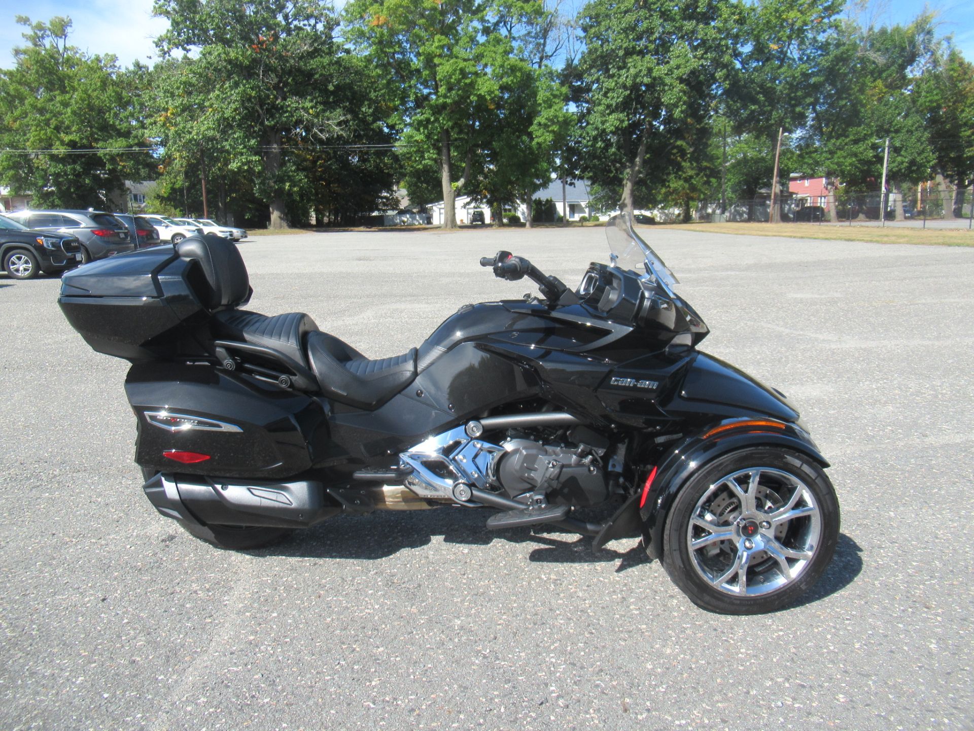 2021 Can-Am Spyder F3 Limited in Springfield, Massachusetts - Photo 1