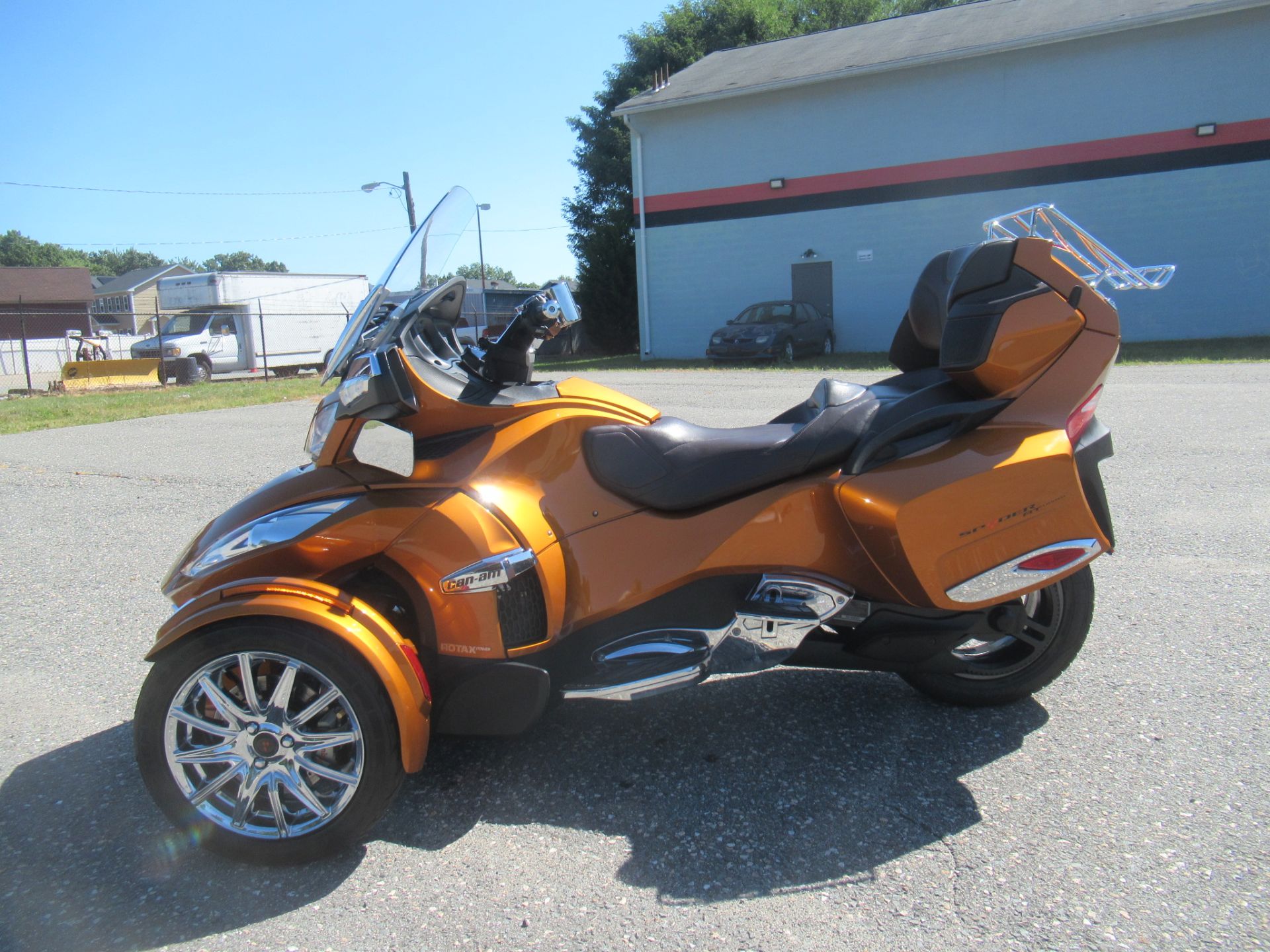 2014 Can-Am Spyder® RT Limited in Springfield, Massachusetts - Photo 4