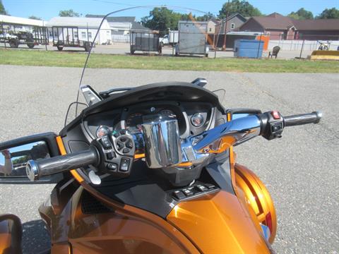 2014 Can-Am Spyder® RT Limited in Springfield, Massachusetts - Photo 8