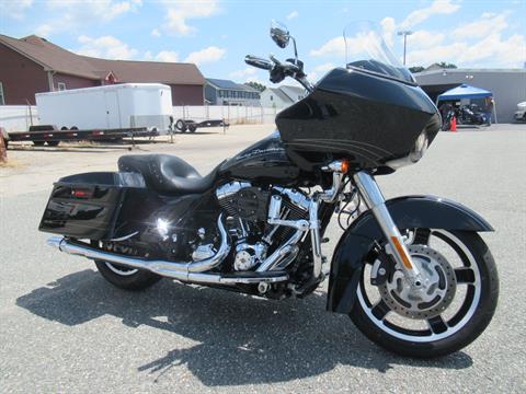 2013 Harley-Davidson Road Glide® Custom in Springfield, Massachusetts - Photo 2