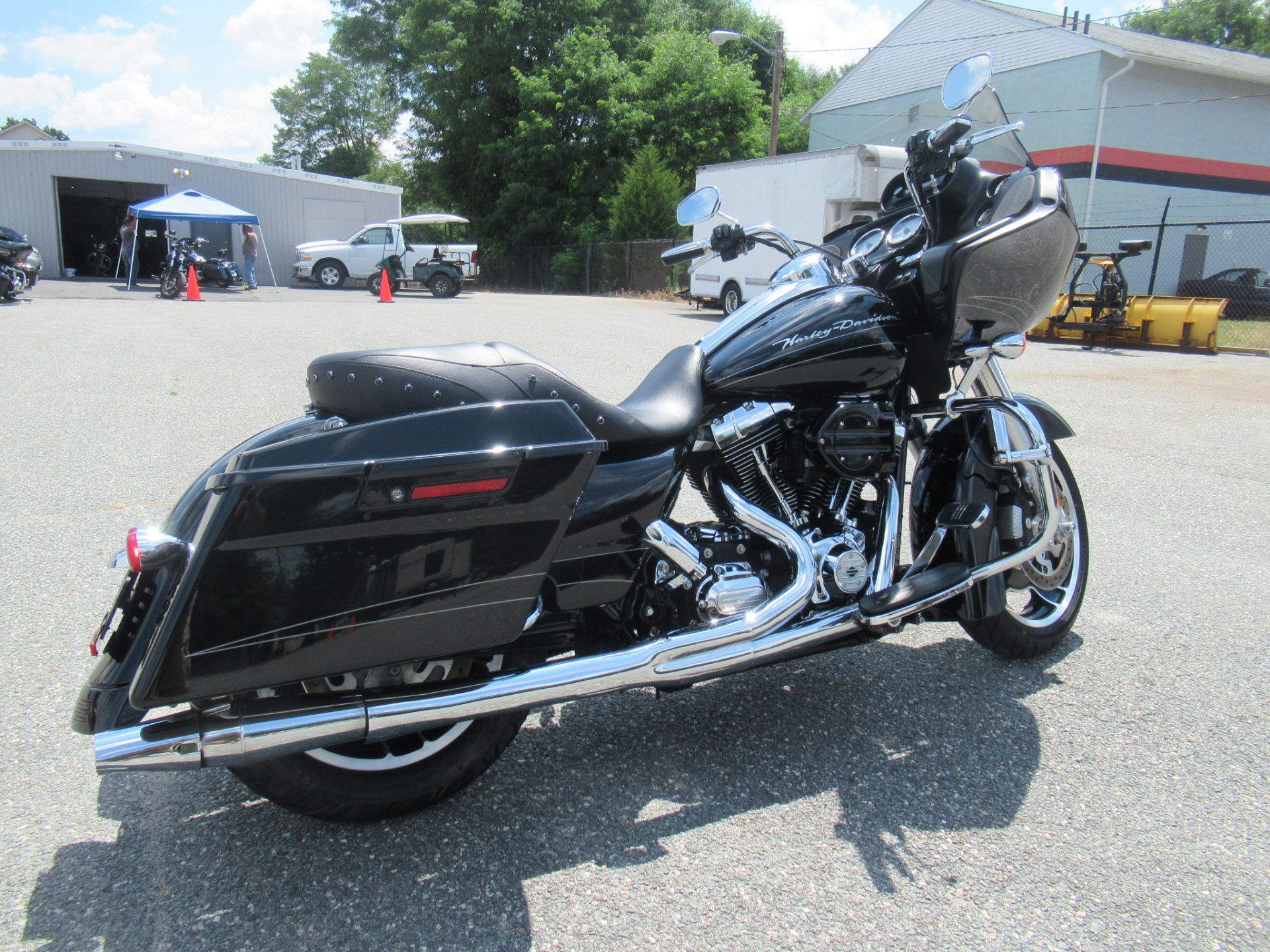 2013 Harley-Davidson Road Glide® Custom in Springfield, Massachusetts - Photo 3