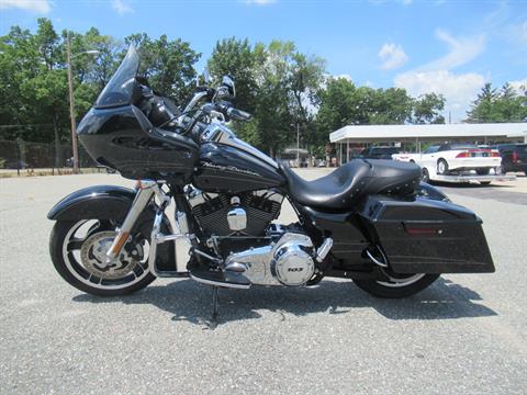 2013 Harley-Davidson Road Glide® Custom in Springfield, Massachusetts - Photo 6