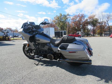 2023 Harley-Davidson CVO™ Road Glide® in Springfield, Massachusetts - Photo 7