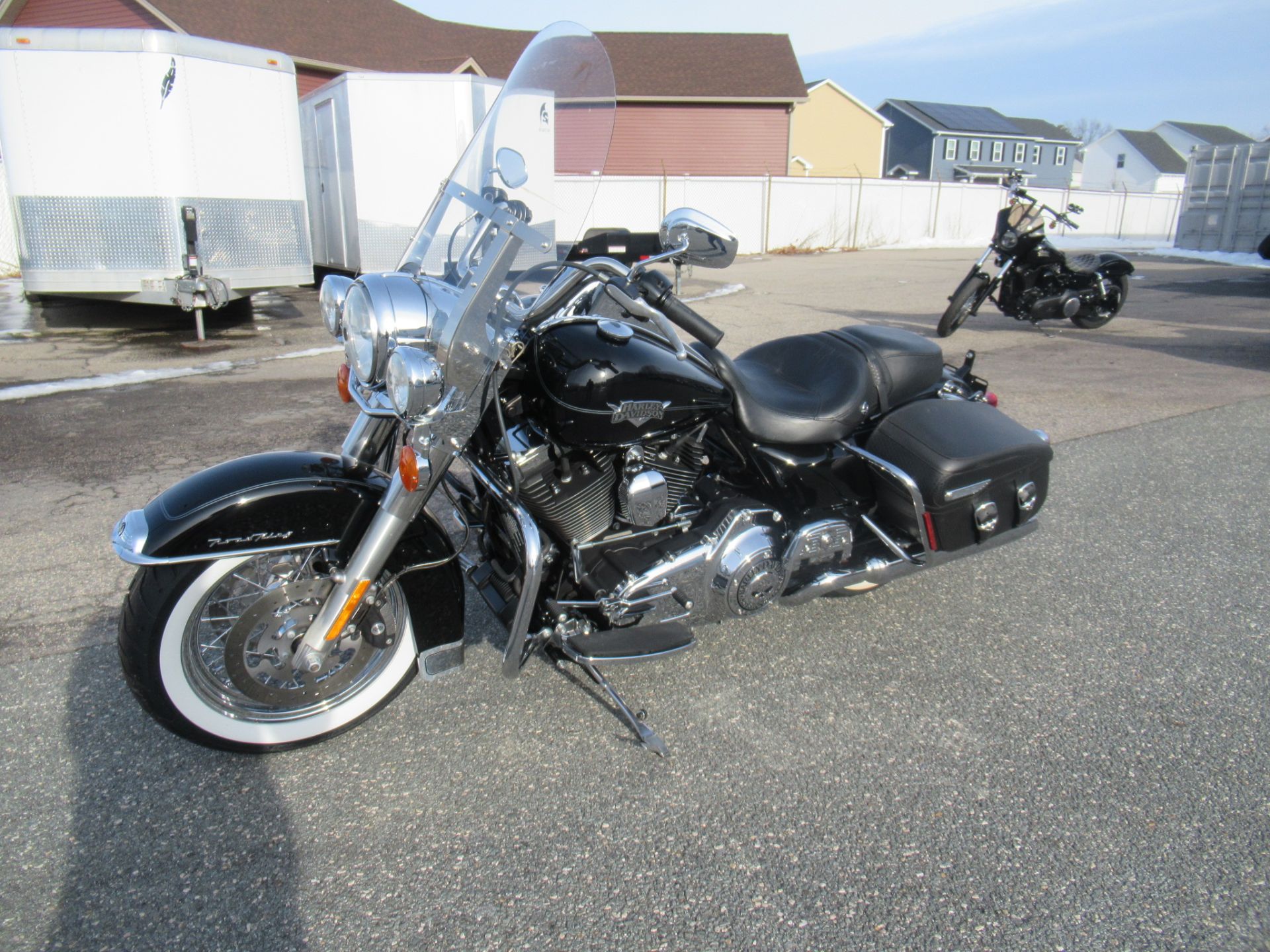 2011 Harley-Davidson Road King® Classic in Springfield, Massachusetts - Photo 5
