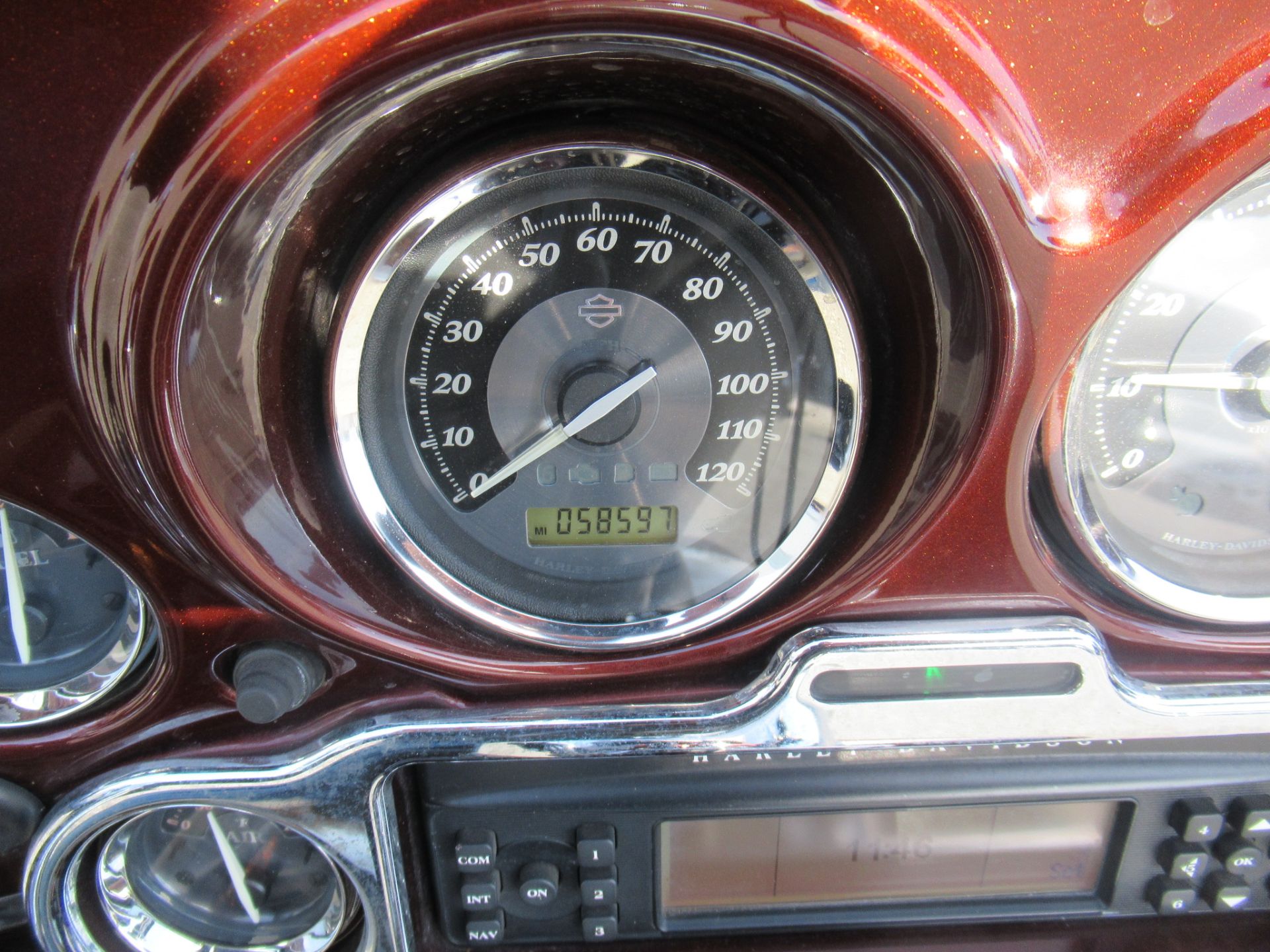 2011 Harley-Davidson Electra Glide® Ultra Limited in Springfield, Massachusetts - Photo 5