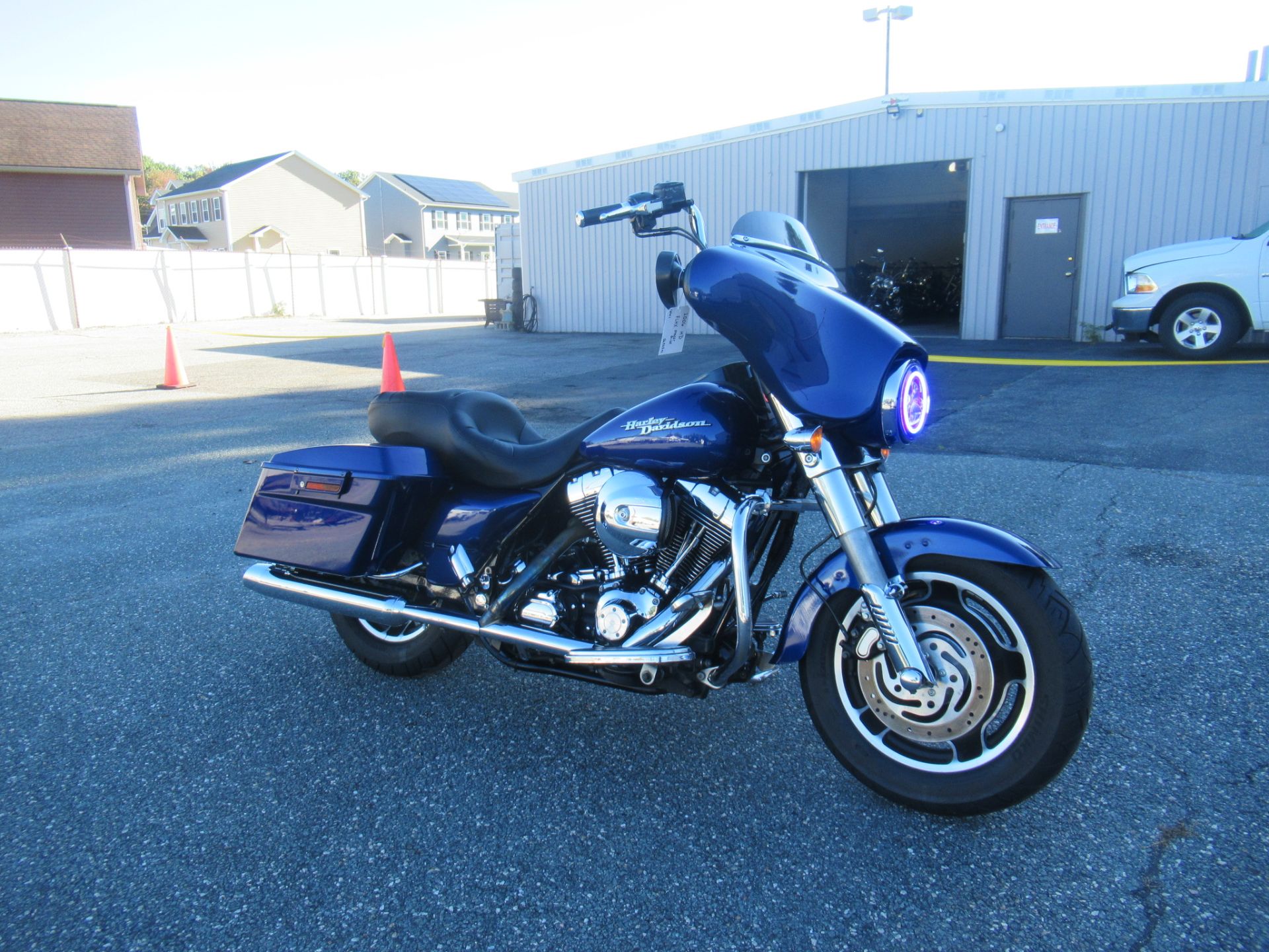 2006 Harley-Davidson Street Glide™ in Springfield, Massachusetts - Photo 2