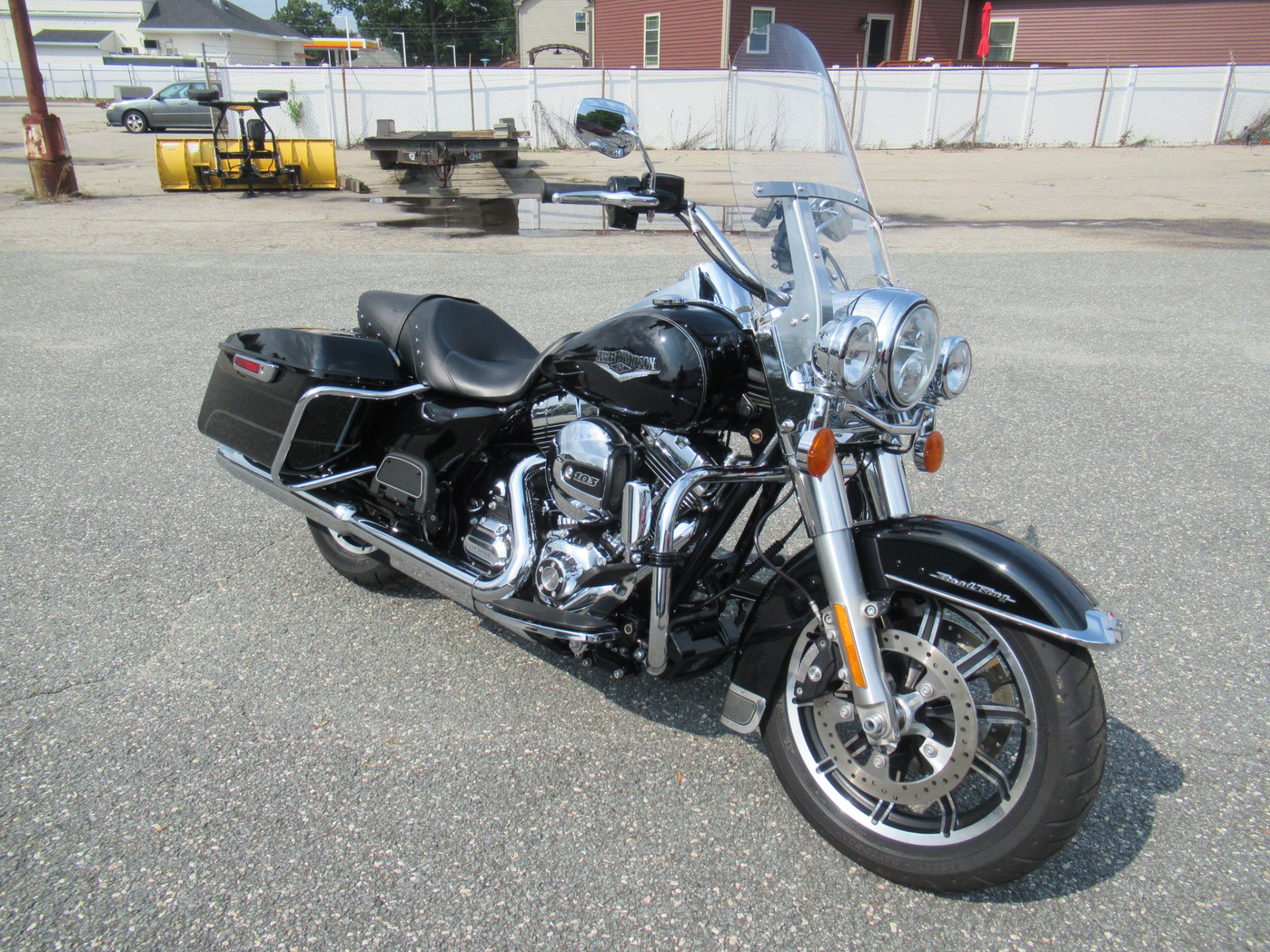 2016 Harley-Davidson Road King® in Springfield, Massachusetts - Photo 2