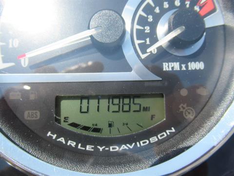 2014 Harley-Davidson Dyna® Fat Bob® in Springfield, Massachusetts - Photo 4