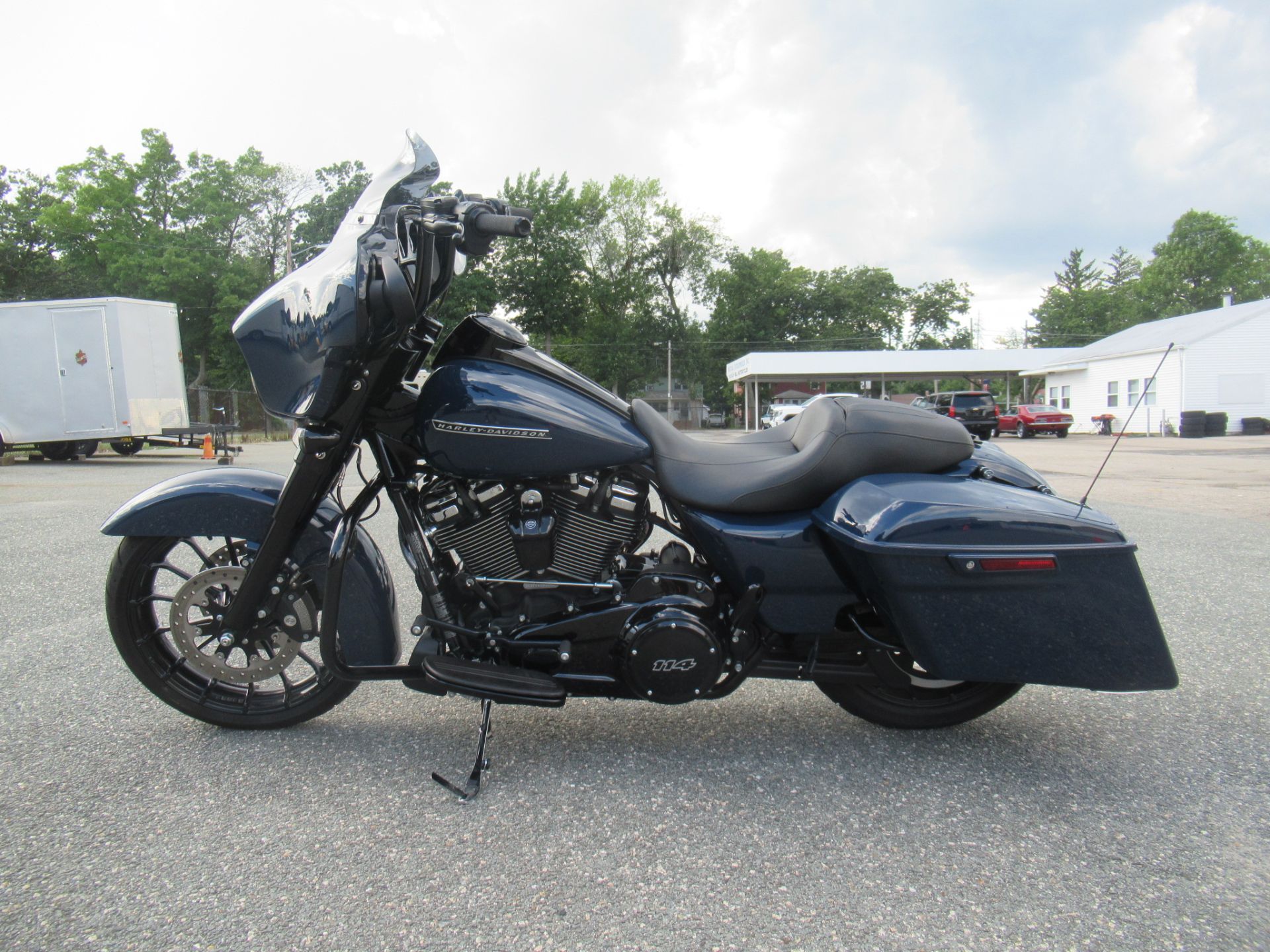2019 Harley-Davidson Street Glide® Special in Springfield, Massachusetts - Photo 4