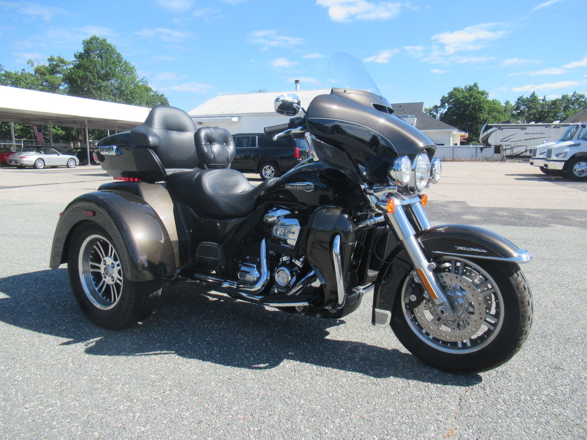 2020 Harley-Davidson Tri Glide® Ultra in Springfield, Massachusetts - Photo 2