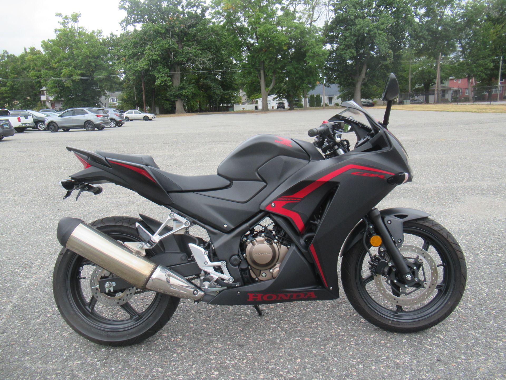 2022 Honda CBR300R in Springfield, Massachusetts - Photo 1