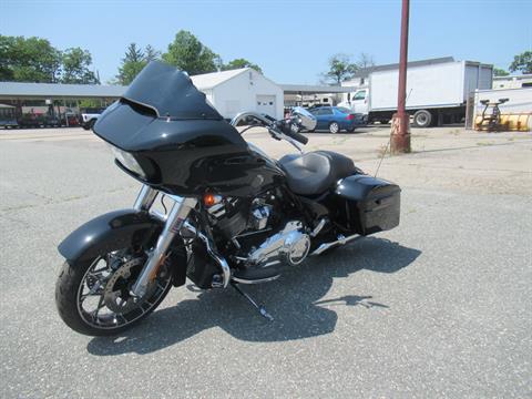2021 Harley-Davidson Road Glide® Special in Springfield, Massachusetts - Photo 5