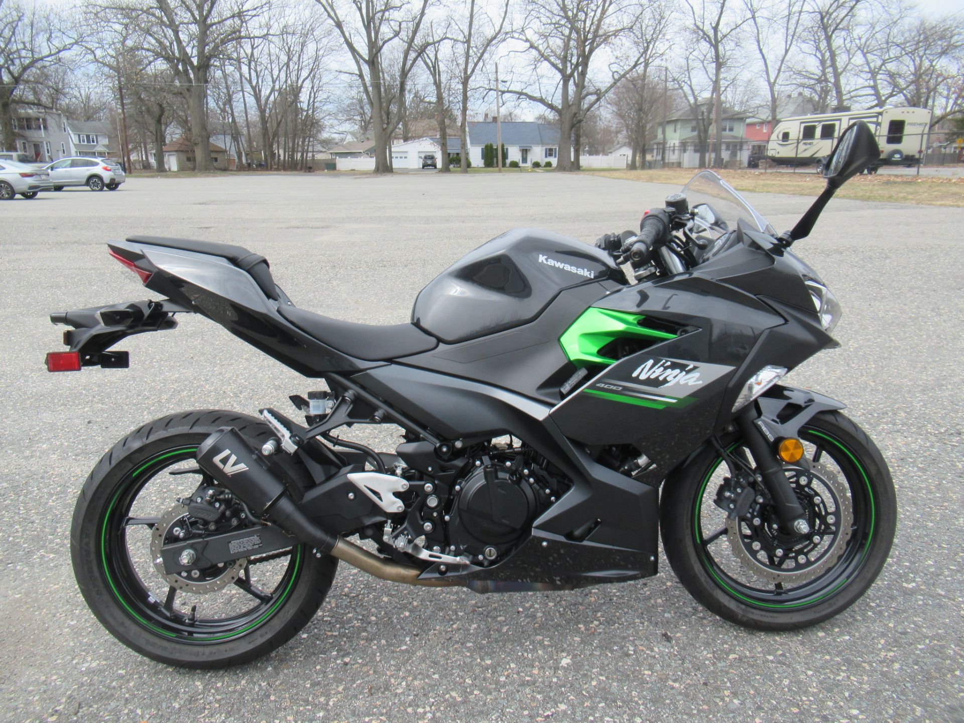2023 Kawasaki Ninja 400 ABS in Springfield, Massachusetts - Photo 1