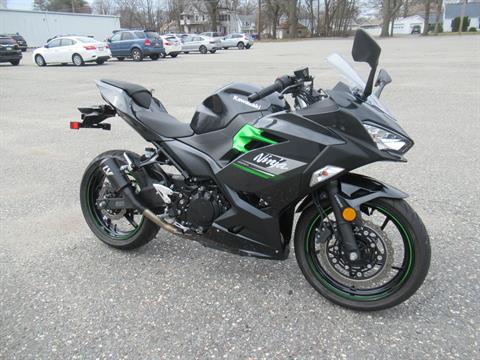 2023 Kawasaki Ninja 400 ABS in Springfield, Massachusetts - Photo 3