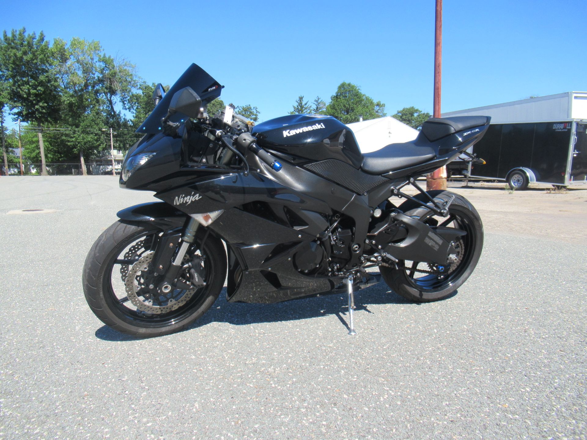 2010 Kawasaki Ninja® ZX™-6R in Springfield, Massachusetts - Photo 5